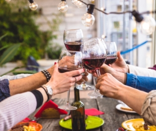 Aperitivi panoramici a Milano: le terrazze più instagrammabili della primavera